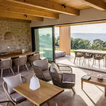 Il Momento * Тоди